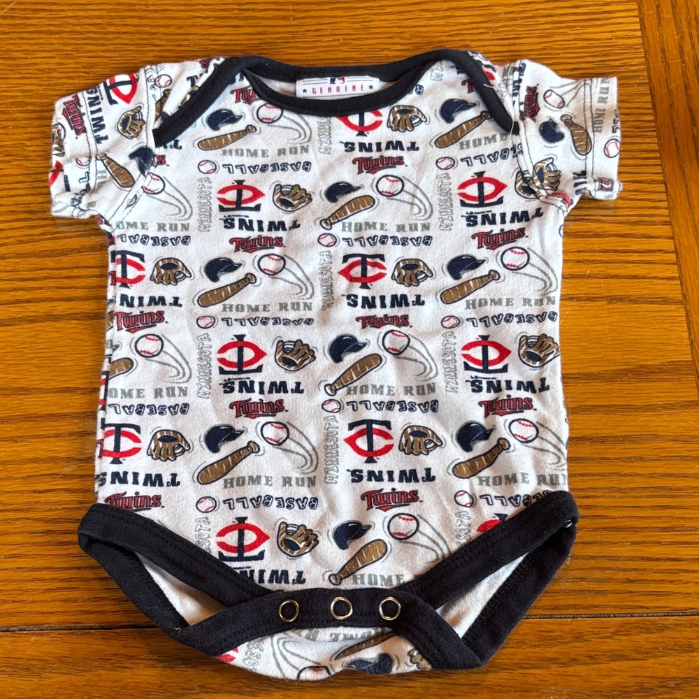 Genuine Merchandise Twins Bodysuit - White and Black
